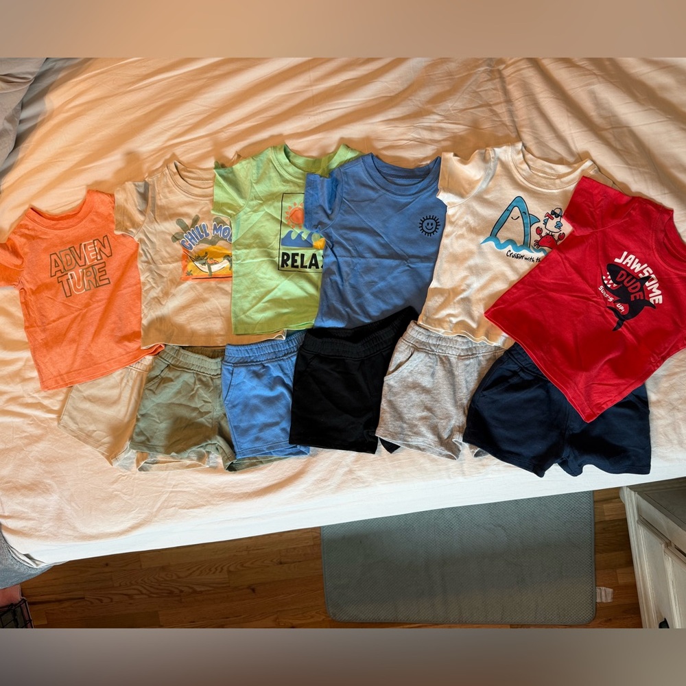 12M Boy summer bundle with T-shirts and shorts sets